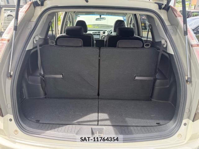 Honda STREAM 2010-06 8009410-15