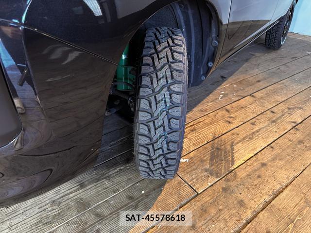 Toyota SUCCEED 2017-04 8009184-6