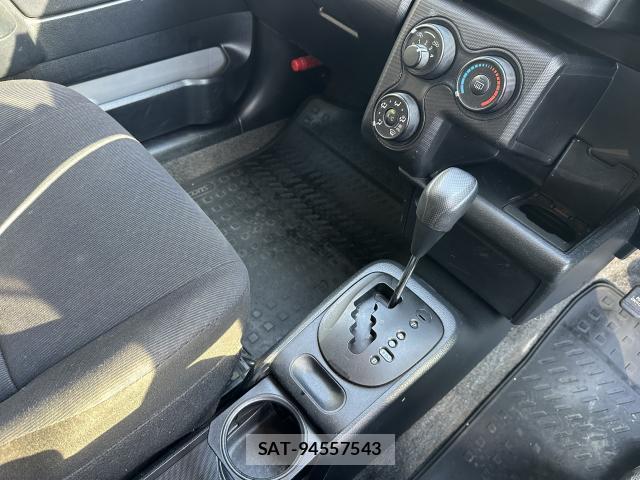 Toyota SUCCEED 2017-03 7817882-11