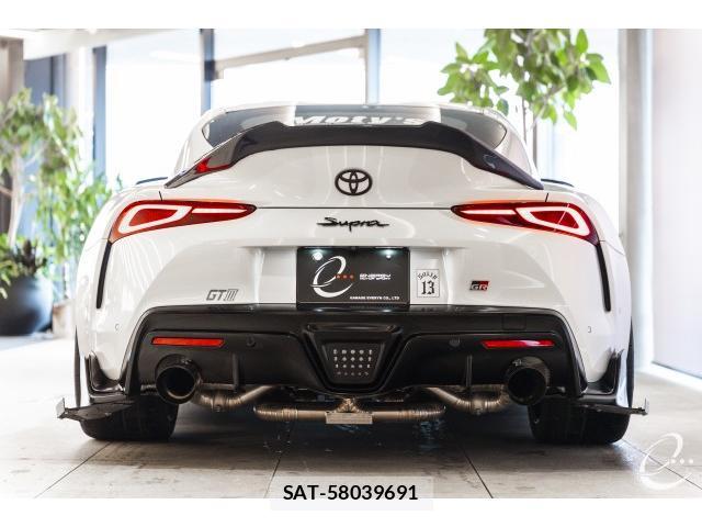 Toyota SUPRA 2019-12 8010182-17