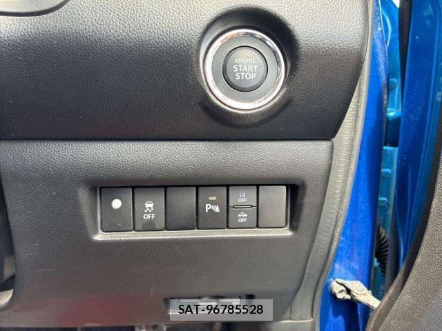 Suzuki SWIFT 2022-02 8003280-11