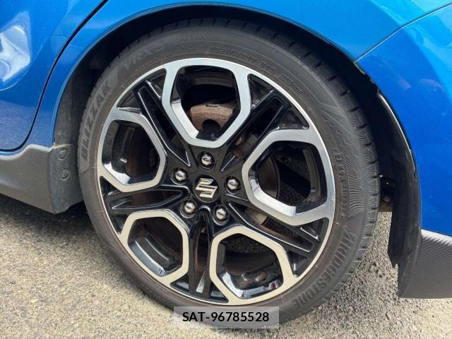 Suzuki SWIFT 2022-02 8003280-12