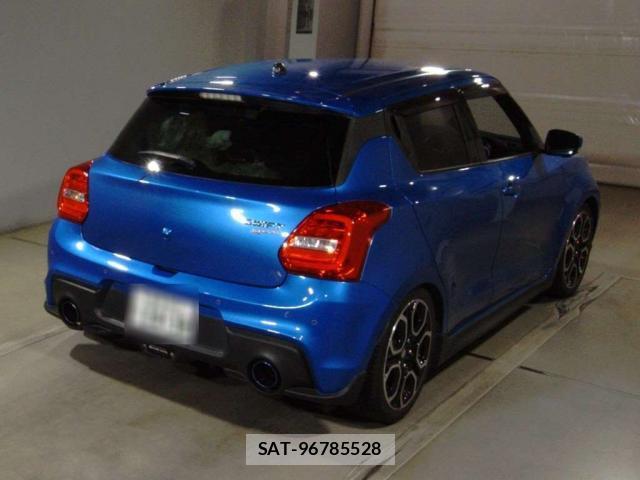Suzuki SWIFT 2022-02 8003280-14