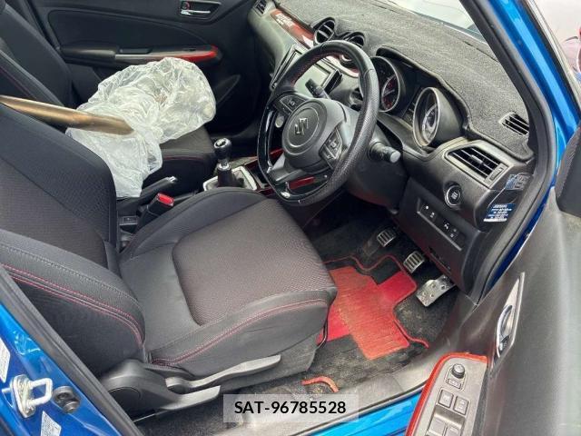 Suzuki SWIFT 2022-02 8003280-3