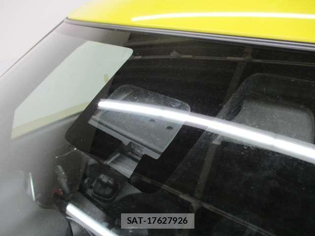 Suzuki SWIFT 2020-09 8003936-7