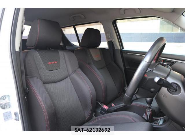 Suzuki SWIFT 2012-10 8004462-11