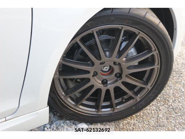 Suzuki SWIFT 2012-10 8004462-14
