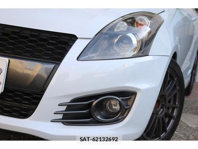 Suzuki SWIFT 2012-10 8004462-9