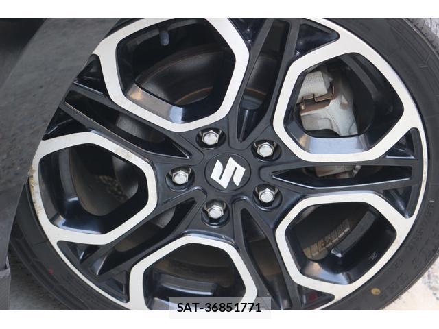 Suzuki SWIFT 2019-01 8004469-5