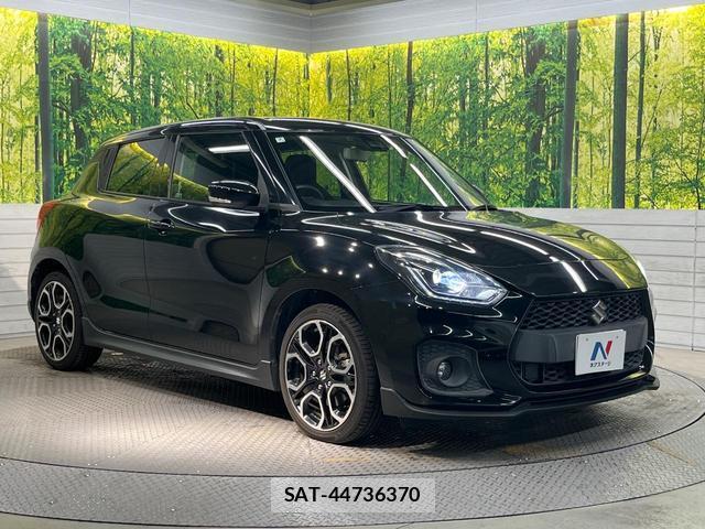 Suzuki SWIFT 2018-07 8004739-15