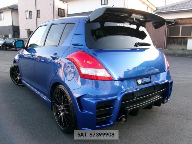 Suzuki SWIFT 2013-02 8005714-1