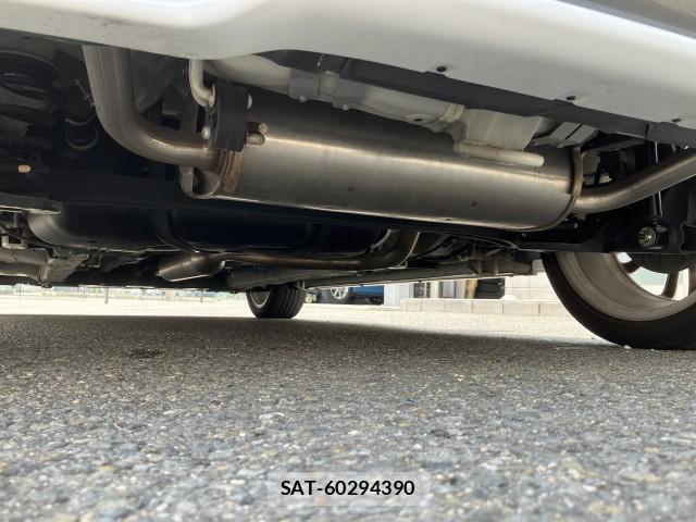 Suzuki SWIFT 2015-07 8005837-16