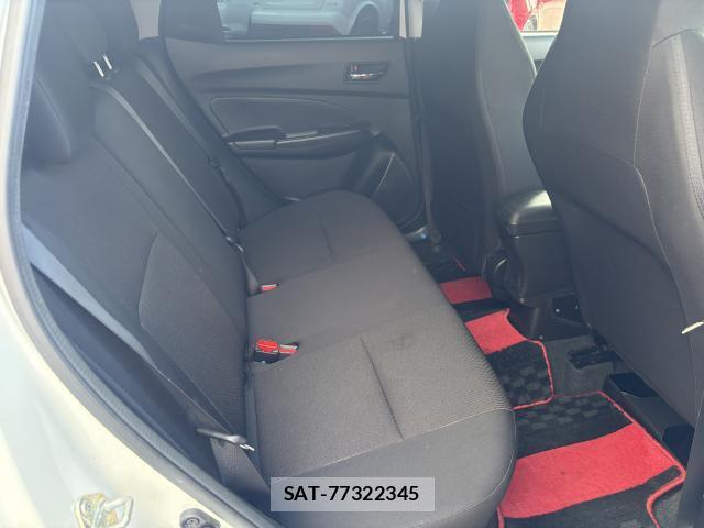 Suzuki SWIFT 2018-06 8006573-12