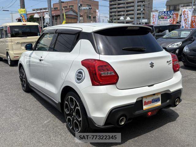 Suzuki SWIFT 2018-06 8006573-2