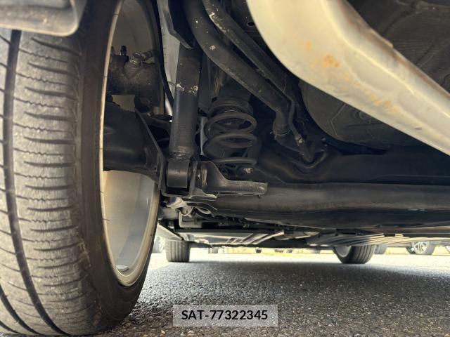 Suzuki SWIFT 2018-06 8006573-8
