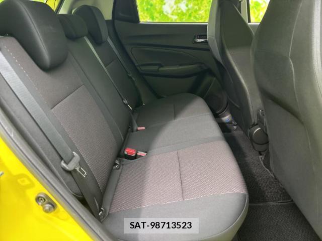 Suzuki SWIFT 2021-11 8007841-4