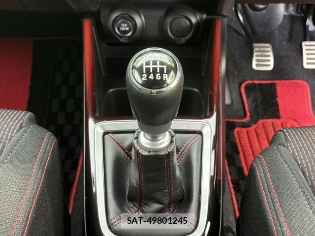 Suzuki SWIFT 2023-10 8008319-13