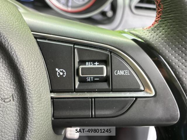 Suzuki SWIFT 2023-10 8008319-17