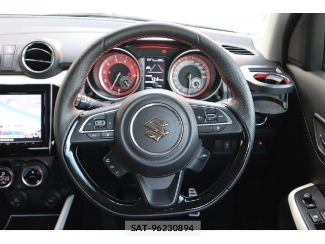 Suzuki SWIFT 2022-05 8008375-16