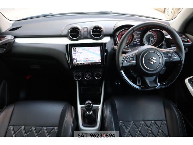 Suzuki SWIFT 2022-05 8008375-2