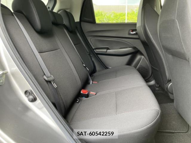 Suzuki SWIFT 2024-01 8008898-4