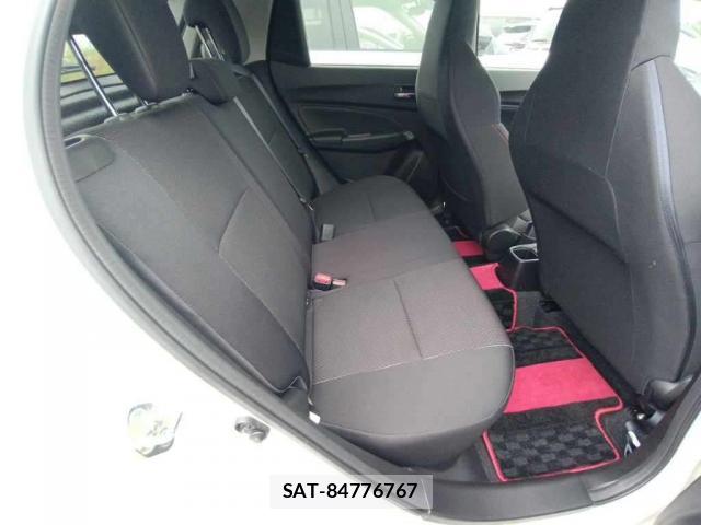 Suzuki SWIFT 2020-06 8009276-5