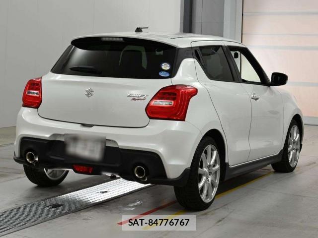 Suzuki SWIFT 2020-06 8009276-9
