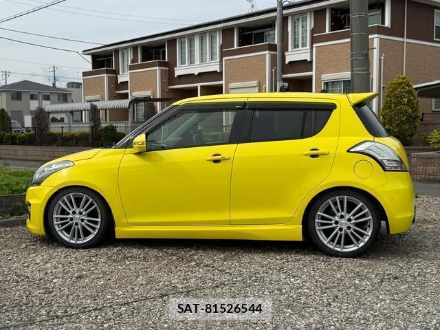 Suzuki SWIFT 2015-10 8009441-7