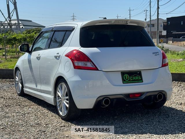 Suzuki SWIFT 2012-06 8009442-5