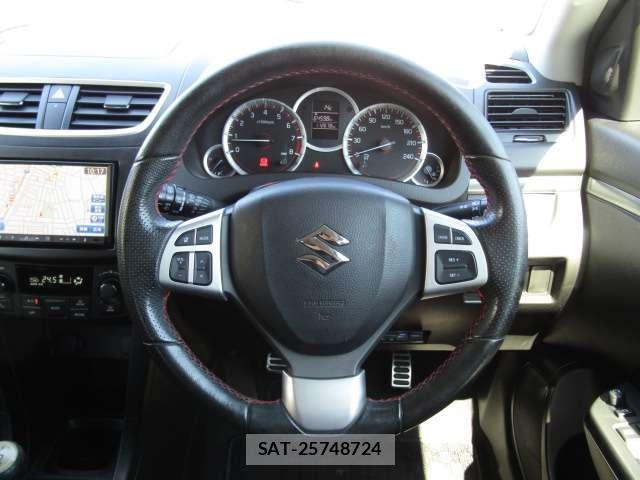 Suzuki SWIFT 2012-07 8009651-5