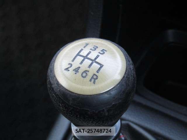 Suzuki SWIFT 2012-07 8009651-6
