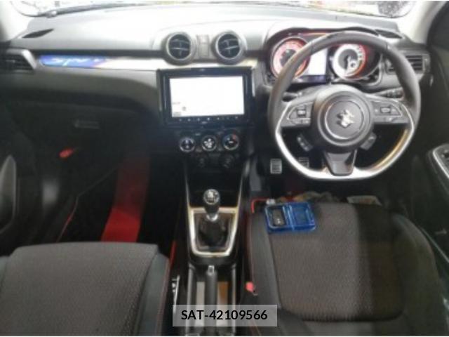 Suzuki SWIFT 2025-07 8010243-2