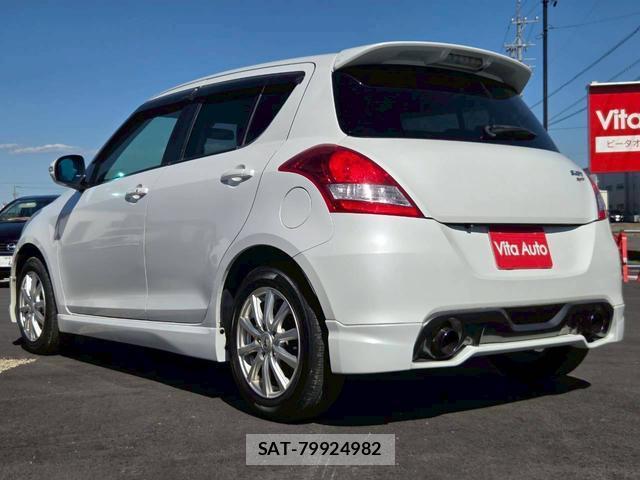 Suzuki SWIFT 2015-03 8010303-19