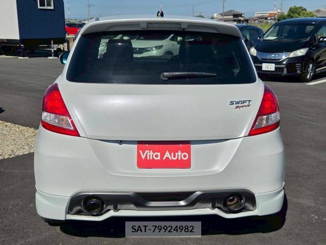 Suzuki SWIFT 2015-03 8010303-3