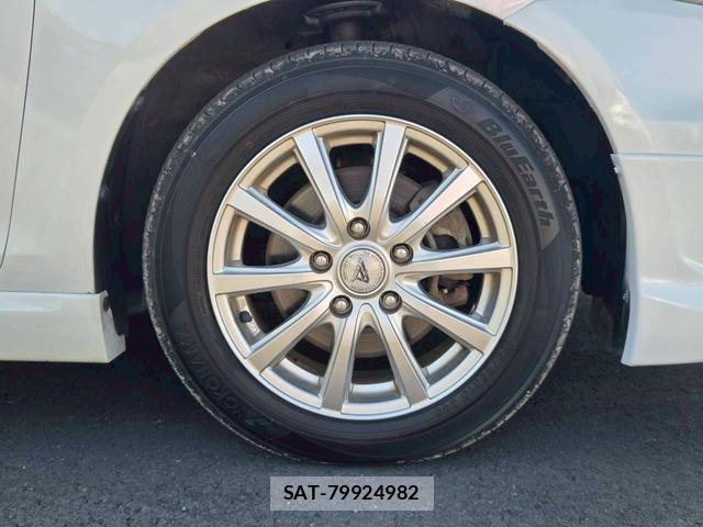 Suzuki SWIFT 2015-03 8010303-5