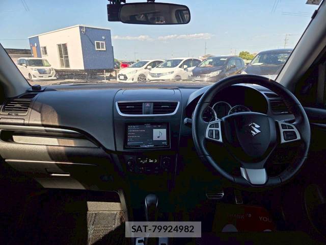 Suzuki SWIFT 2015-03 8010303-7