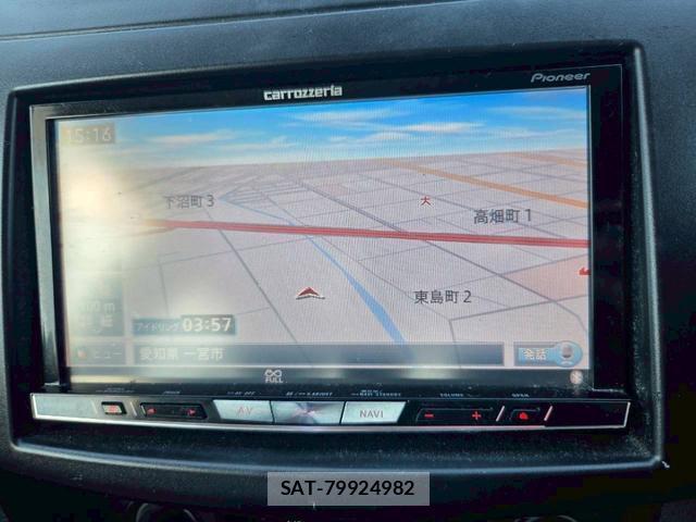Suzuki SWIFT 2015-03 8010303-8
