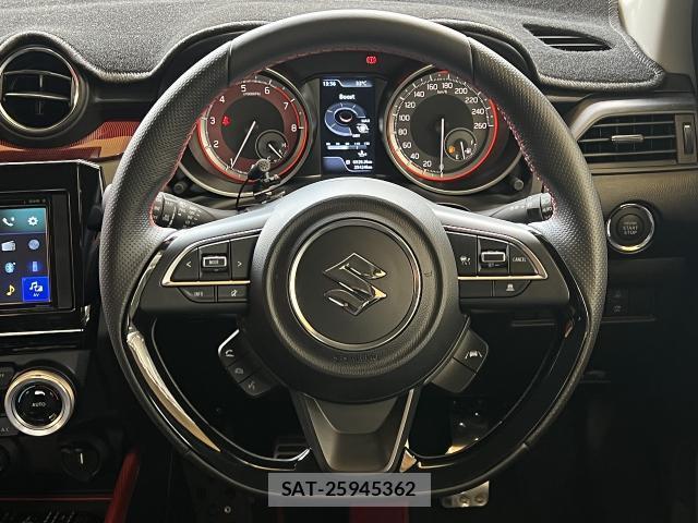 Suzuki SWIFT 2023-12 8010381-17