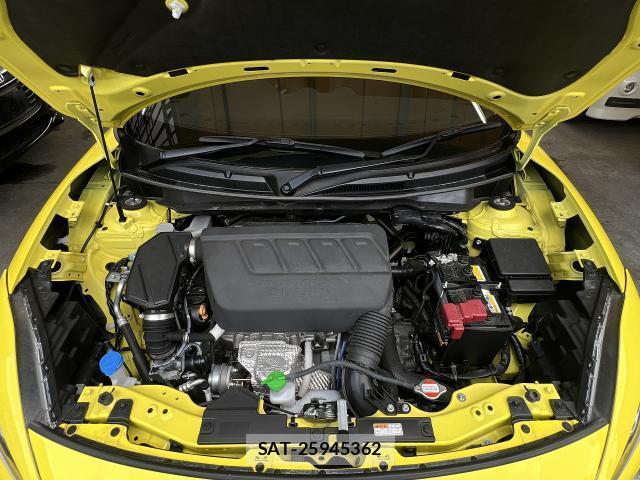 Suzuki SWIFT 2023-12 8010381-7