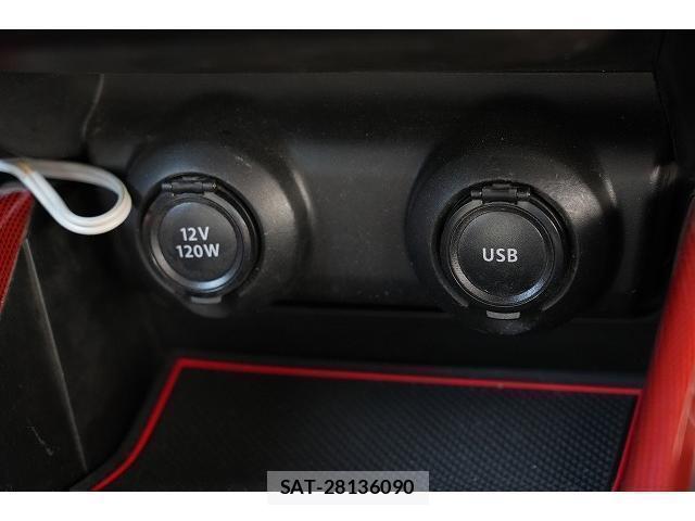Suzuki SWIFT 2019-06 8010389-10