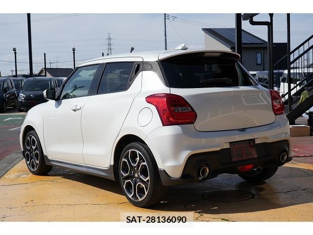 Suzuki SWIFT 2019-06 8010389-2