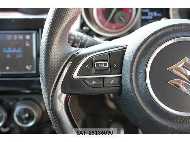 Suzuki SWIFT 2019-06 8010389-6