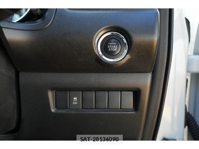 Suzuki SWIFT 2019-06 8010389-8