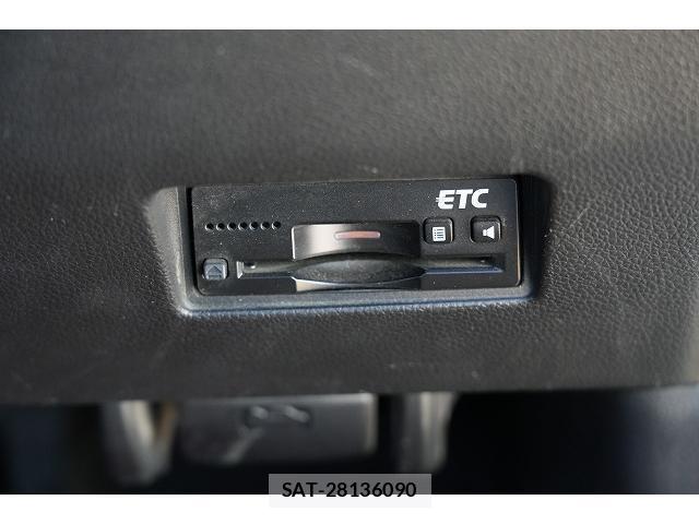 Suzuki SWIFT 2019-06 8010389-9