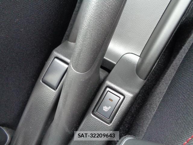 Suzuki SWIFT 2025-10 8010687-14