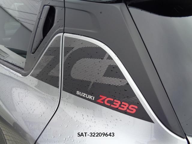 Suzuki SWIFT 2025-10 8010687-17