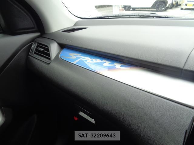 Suzuki SWIFT 2025-10 8010687-6