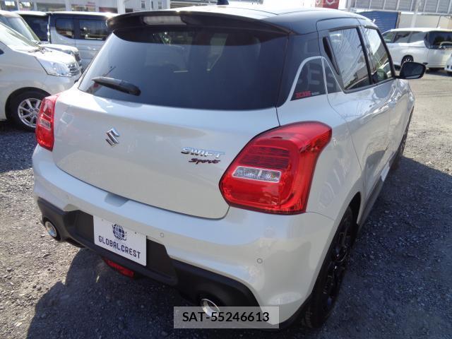 Suzuki SWIFT 2025-10 8010688-1