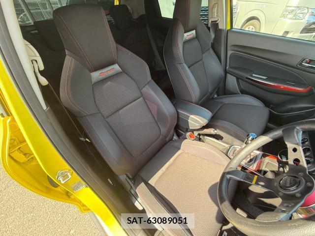 Suzuki SWIFT 2023-06 8010818-10