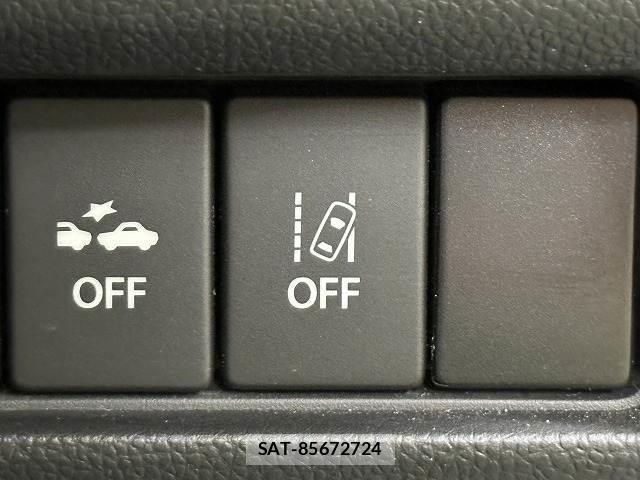 Suzuki SWIFT 2019-06 8010882-6